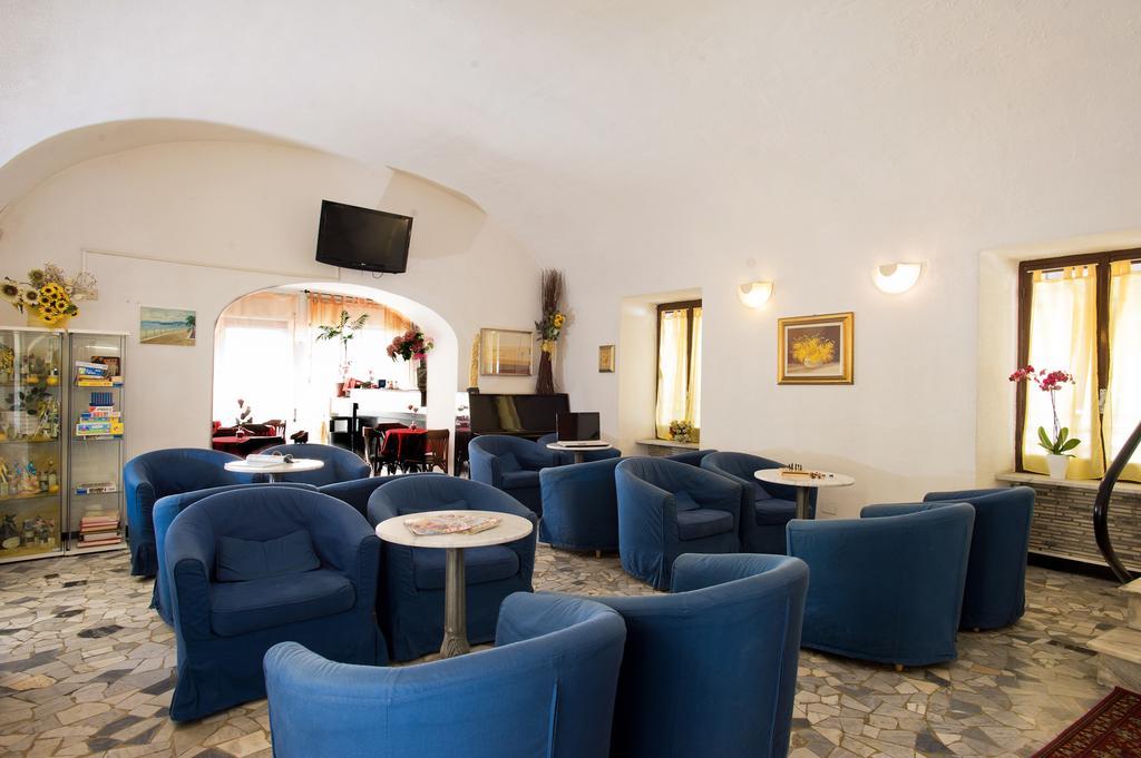 Hotel Lido Pietra Ligure Exterior photo